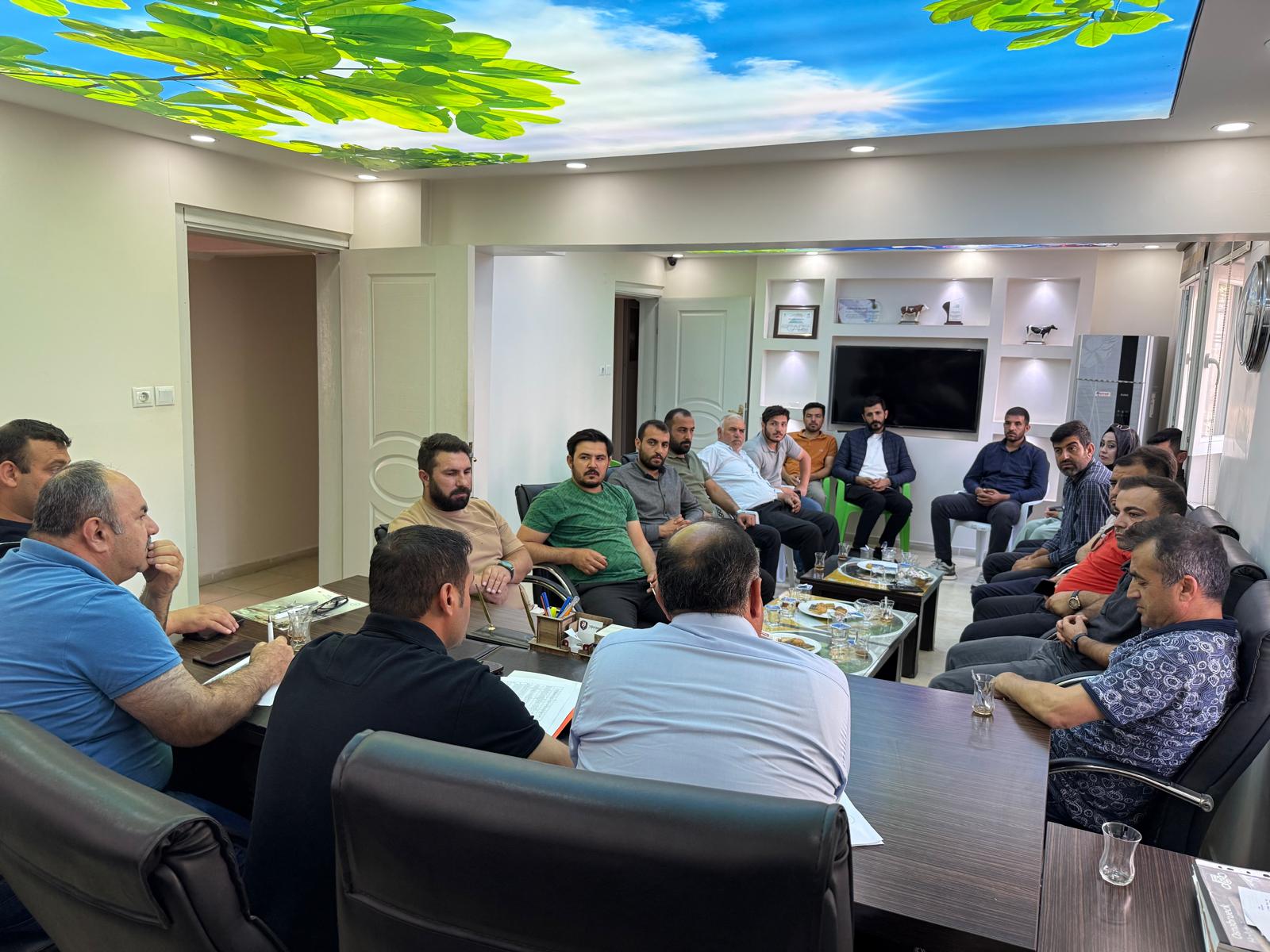 Sığır Cinsi Hayvanlarda Küpeleme  Faaliyeti Aylık Bilgilendirme Toplantısı